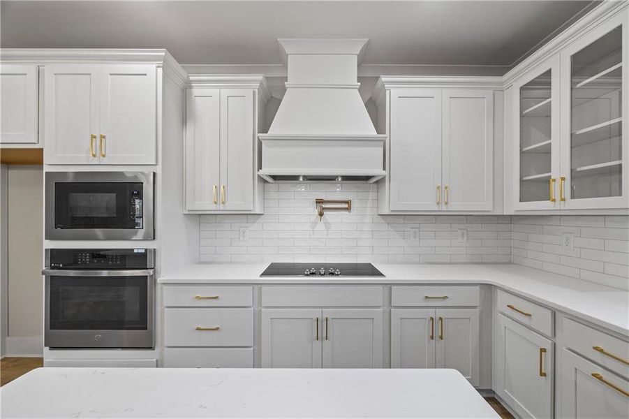 Furnished interior view inside a new home in , Monroe (Image 10).