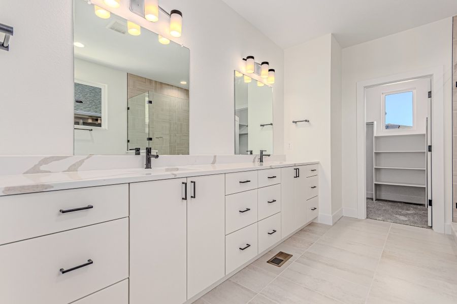 Furnished interior view inside a new home in West Grange, Longmont (Image 13).