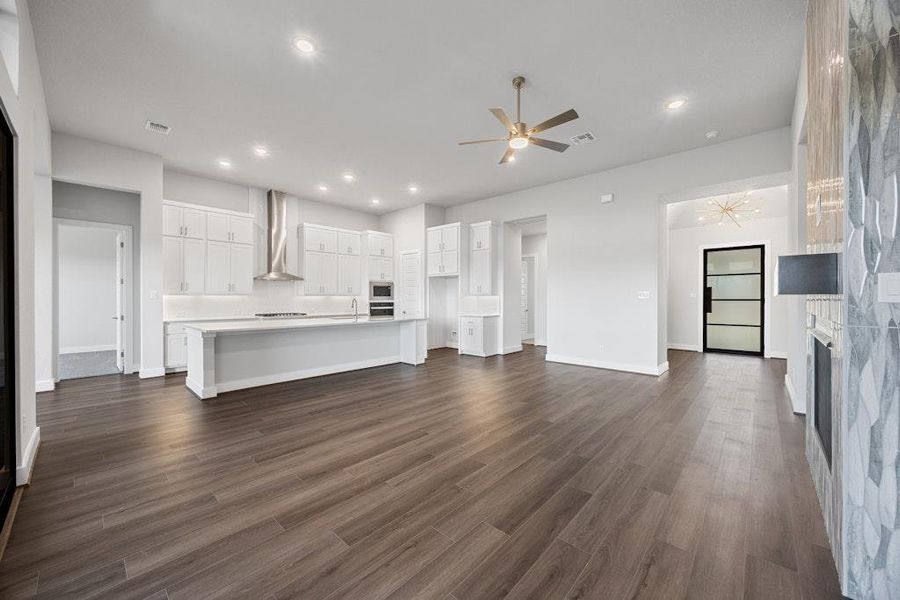 Spacious, unfurnished interior of a new home in Riverstone, Georgetown (Image 14).