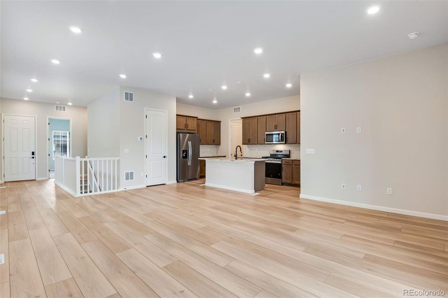 Image 44 of a home in .