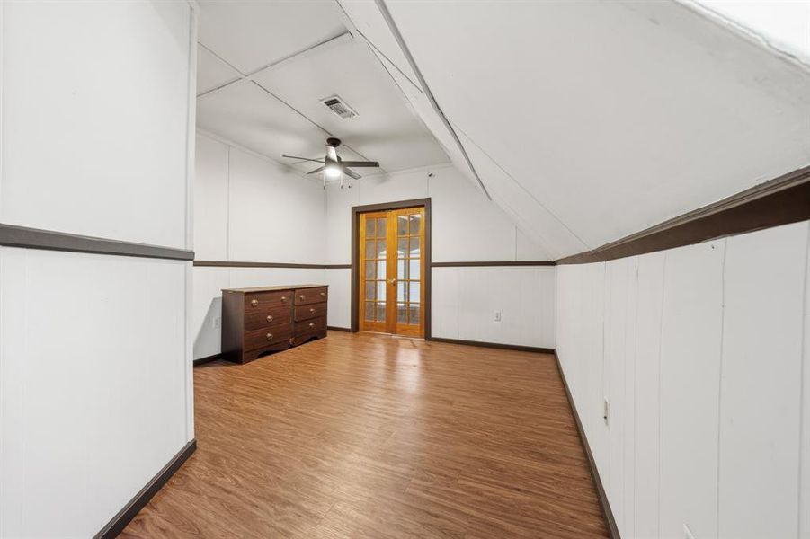 Upstairs bedroom 1
