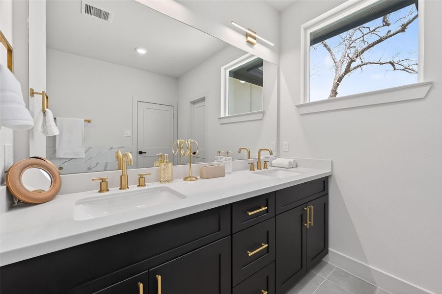 Furnished interior view inside a new home in , Houston (Image 10).