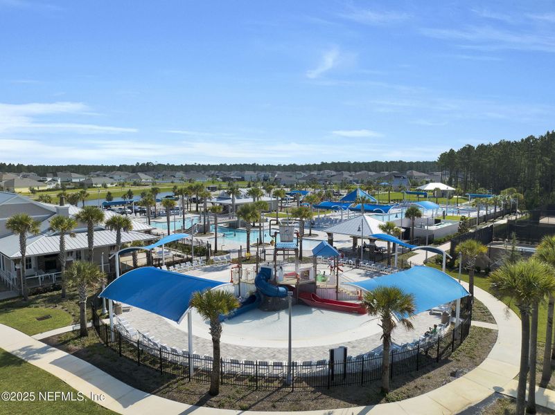 Community amenities in Courtney Chase, St. Augustine (Image 35).
