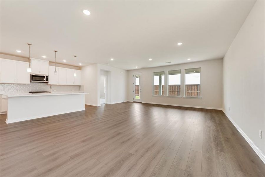 Spacious, unfurnished interior of a new home in Spiritas Ranch, Little Elm (Image 14). Spacious, unfurnished interior of a new home in Spiritas Ranch, Little Elm (Image 14).