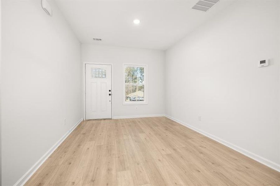 Spacious, unfurnished interior of a new home in , Snellville (Image 28).