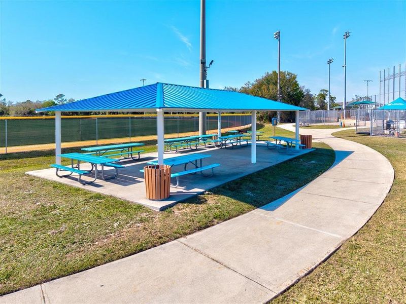 Community amenities in , Port Charlotte (Image 42).