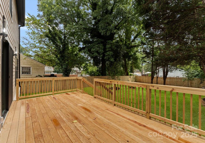 Image 38 of a home in .