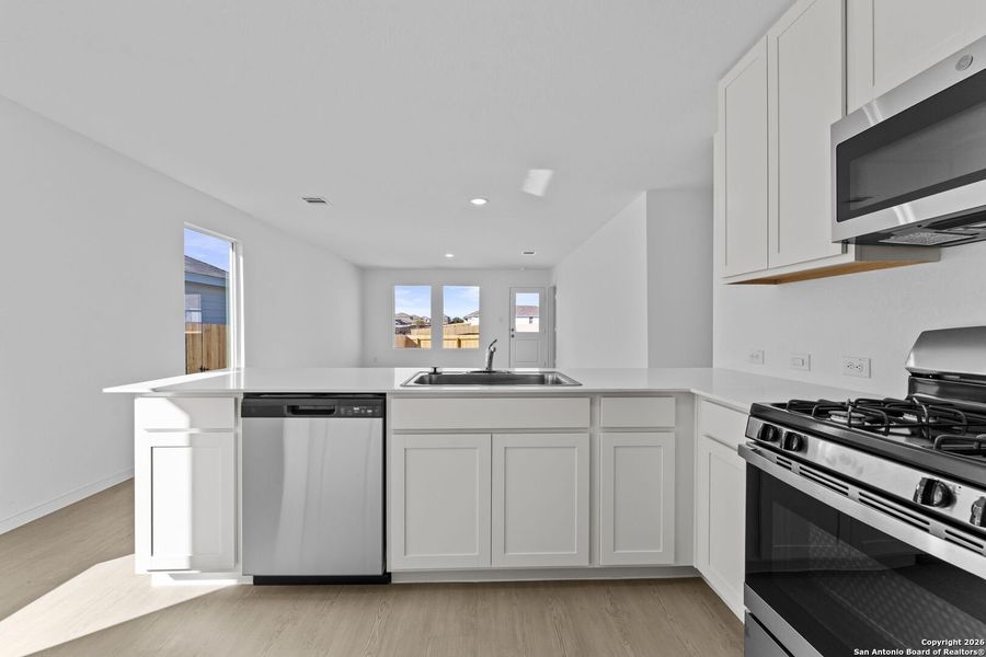 Furnished interior view inside a new home in , New Braunfels (Image 4).
