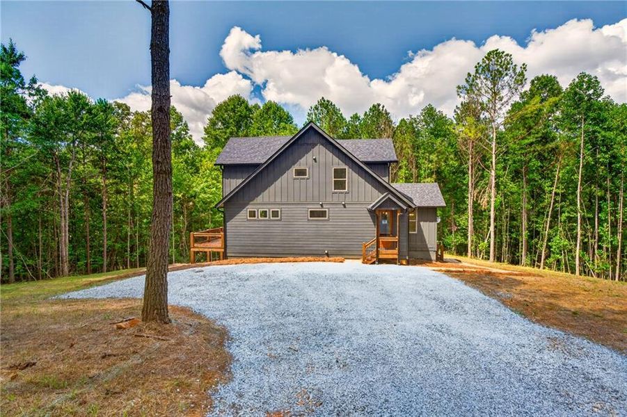 Exterior details and patio area of a home in , Ellijay (Image 31).