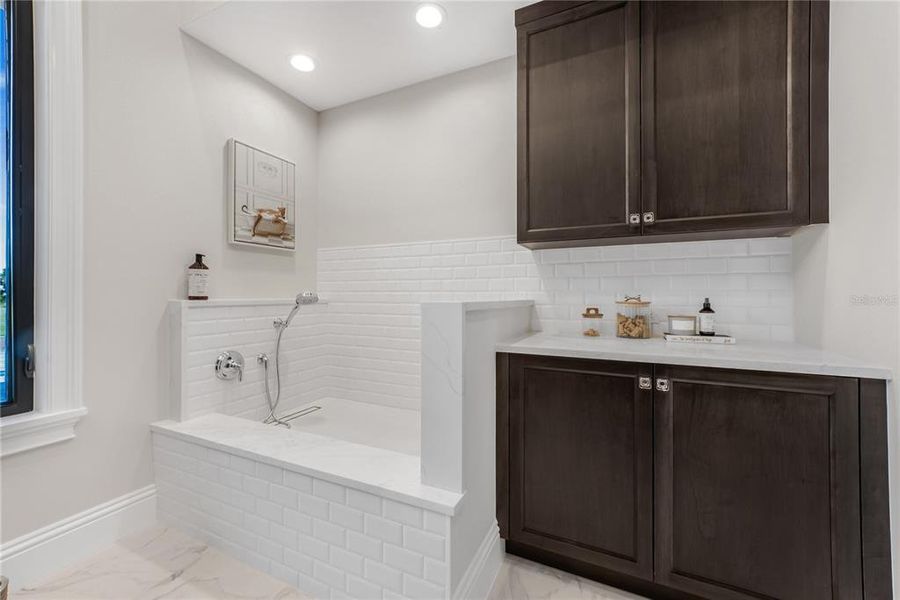 Furnished interior view inside a new home in , Parrish (Image 22). Furnished interior view inside a new home in , Parrish (Image 22).