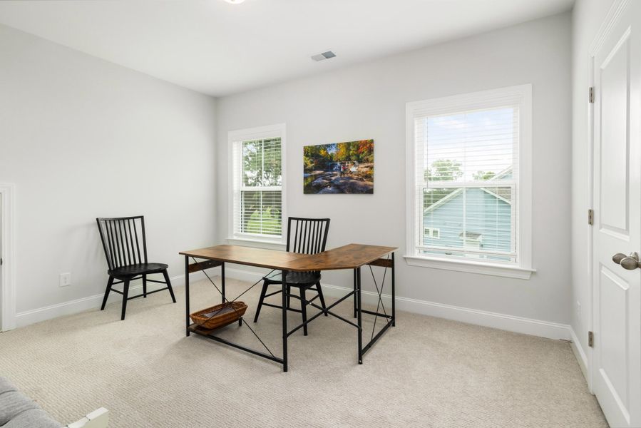 Furnished interior view inside a new home in , Hollywood (Image 38).