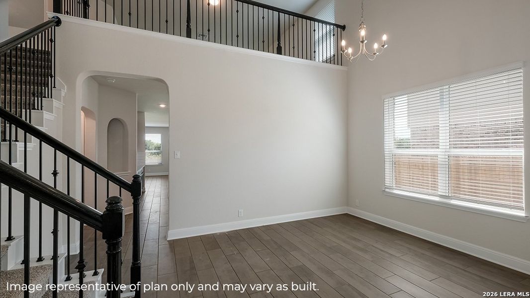 Spacious, unfurnished interior of a new home in Veranda, San Antonio (Image 15).