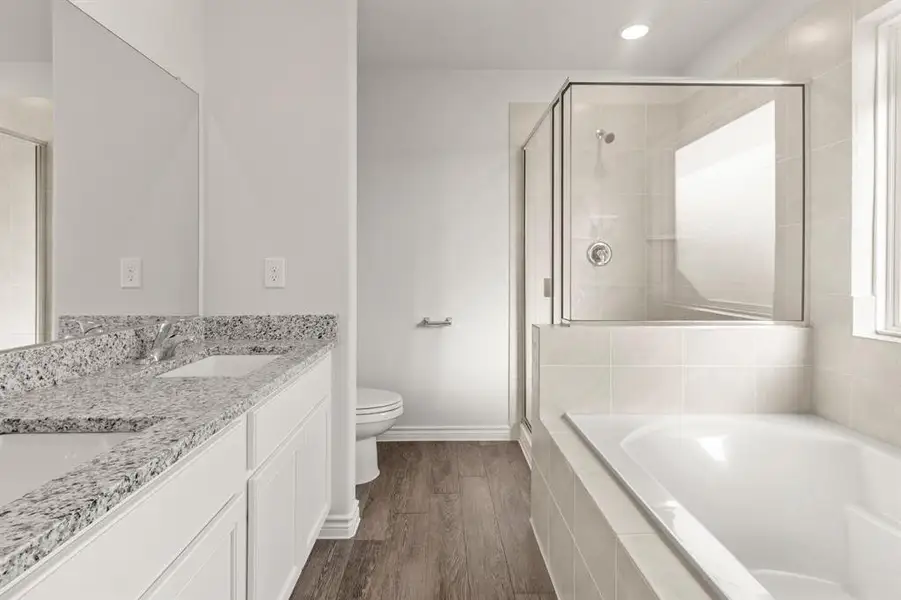 Furnished interior view inside a new home in Sycamore Landing, Fort Worth (Image 5).