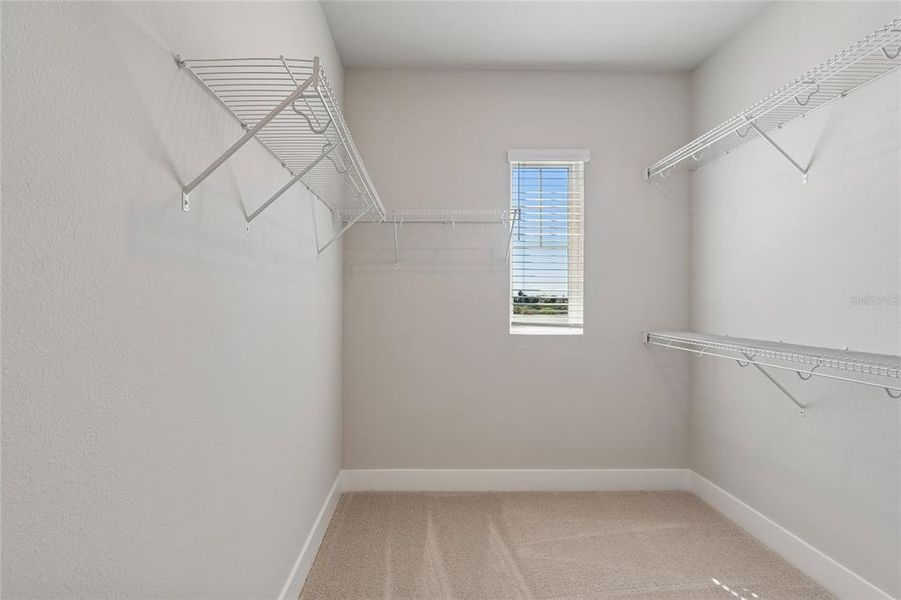 Spacious, unfurnished interior of a new home in Emerald Landing at Waterside at Lakewood Ranch – Towns, Sarasota (Image 28).