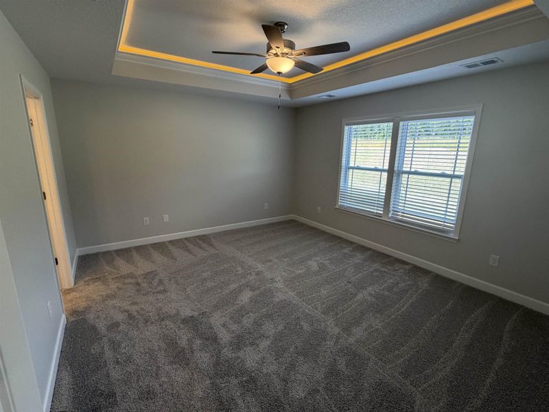 Spacious, unfurnished interior of a new home in Stones Throw, Inman (Image 10).