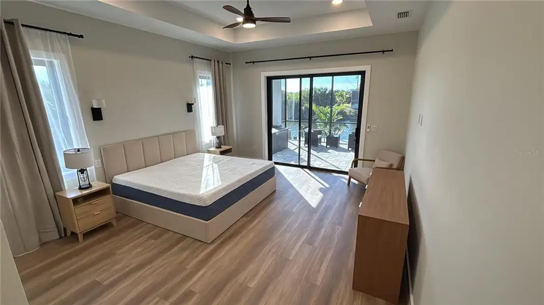 Furnished interior view inside a new home in , Port Charlotte (Image 16).