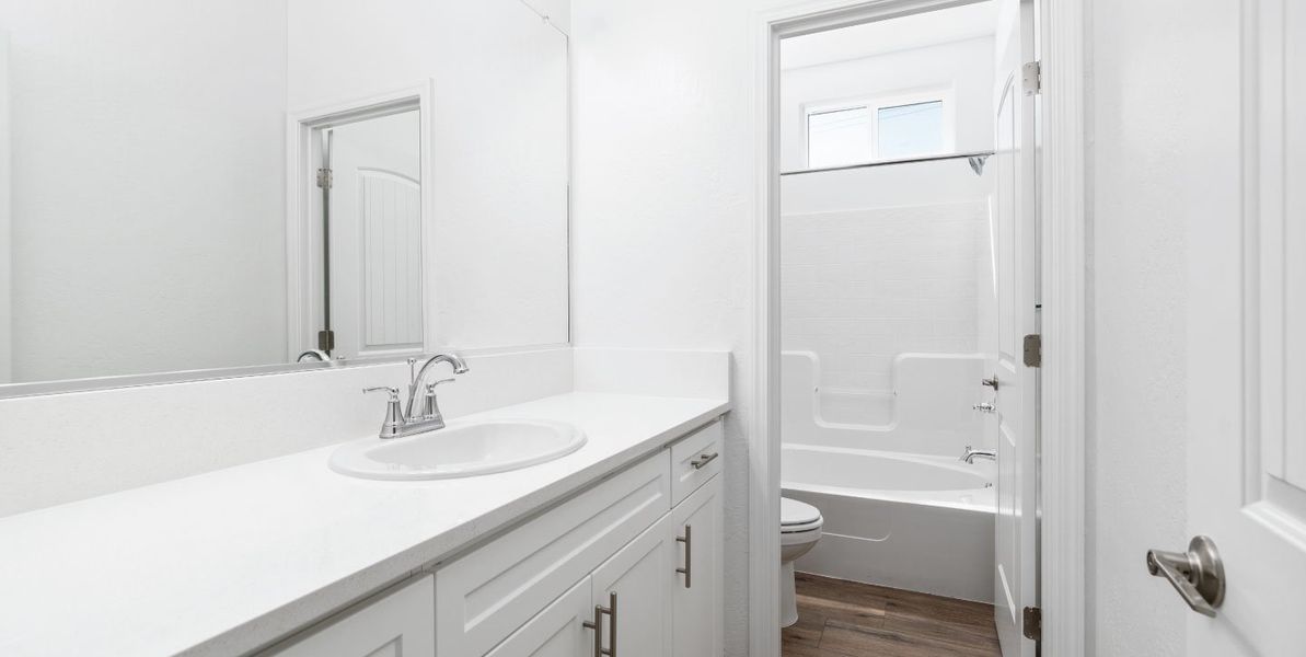 1440x724 Visalia Huckleberry-Park 1037 Bathroom-2 9.19.2023 1440x724 Visalia Huckleberry-Park 1037 Bathroom-2 9.19.2023