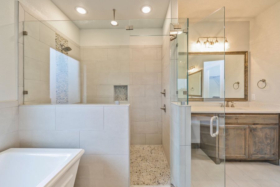 Representative furnished interior of a home built from the The Hudson by Doug Parr Custom Homes in Monarch Manor, Poolville (Image 11).