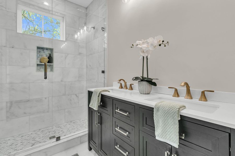 Furnished interior view inside a new home in , Charleston (Image 7).