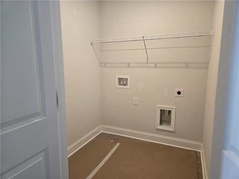 Image 26 of a home in Madeira.