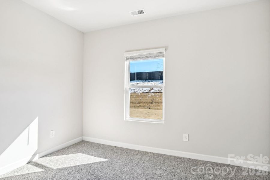 Photo is not of the actual home, but is an inspirational photo of builder’s model home and may depict options, furnishings, and/or decorator features that are not included Photo is not of the actual home, but is an inspirational photo of builder’s model home and may depict options, furnishings, and/or decorator features that are not included