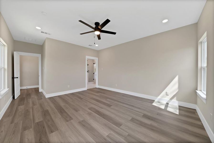 Spacious, unfurnished interior of a new home in , The Colony (Image 33).