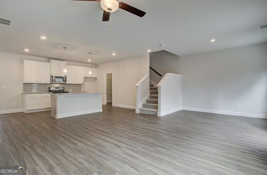 Spacious, unfurnished interior of a new home in Kentmere, Auburn (Image 16).