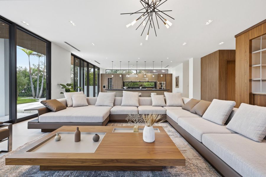 Realtyscopemedia_097 Realtyscopemedia_097