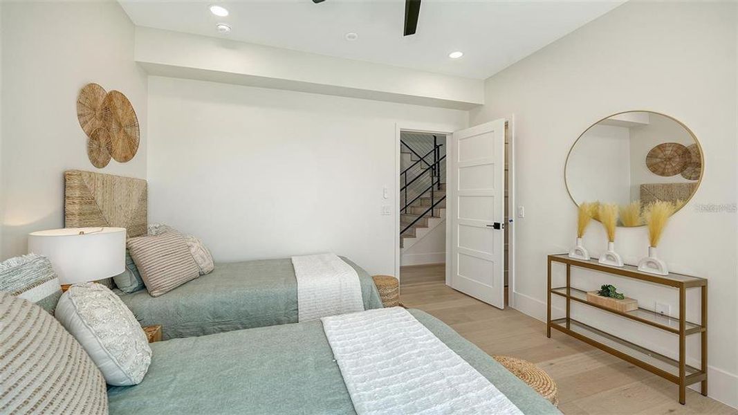 Furnished interior view inside a new home in , Sarasota (Image 58).