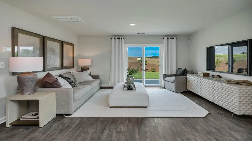 Furnished interior view inside a new home in Livingston Woods, Irmo (Image 10).