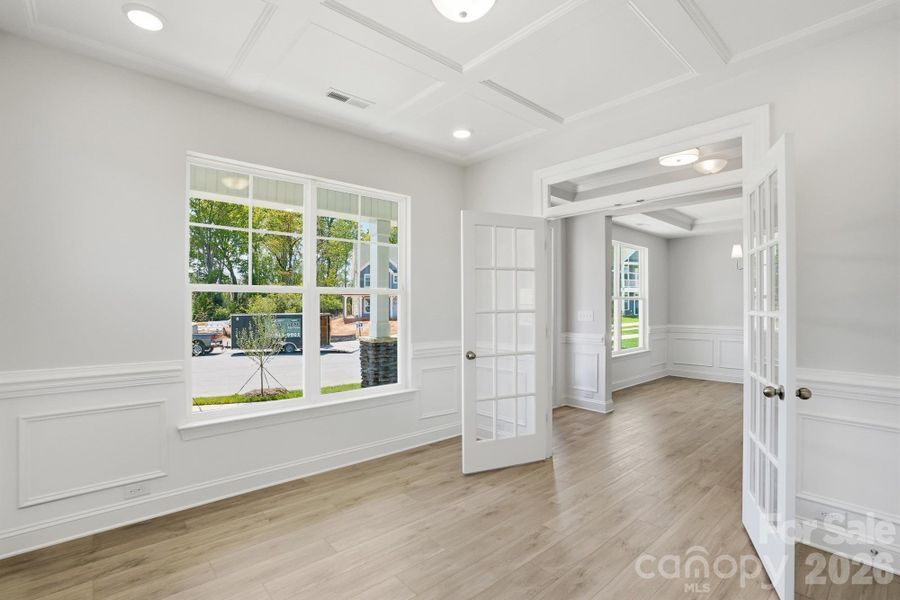 Spacious, unfurnished interior of a new home in Robinson Oaks, Gastonia (Image 36).