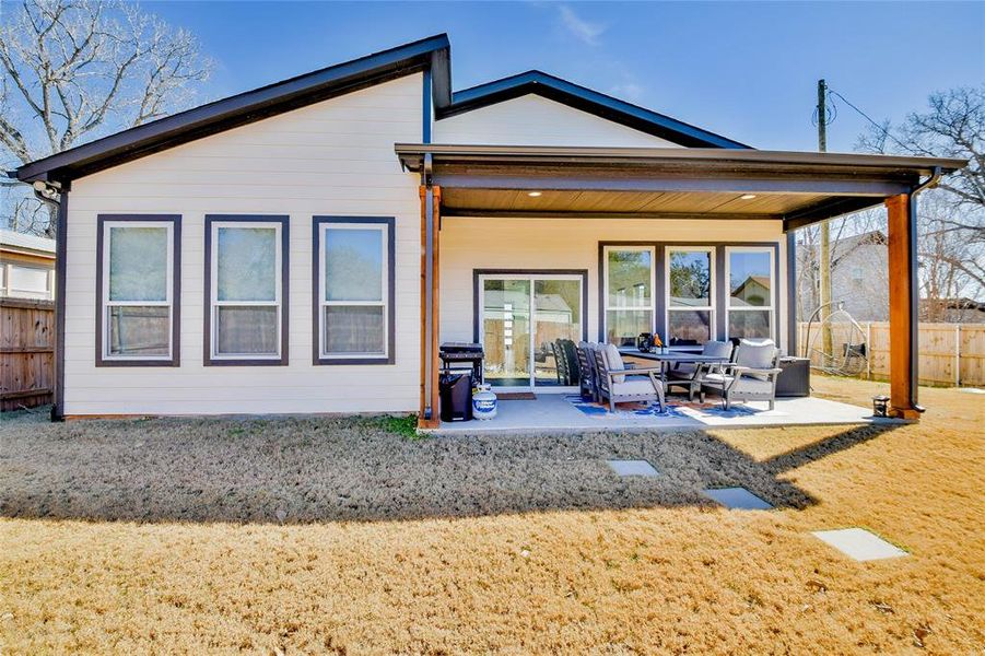 Exterior details and patio area of a home in , Granbury (Image 27).