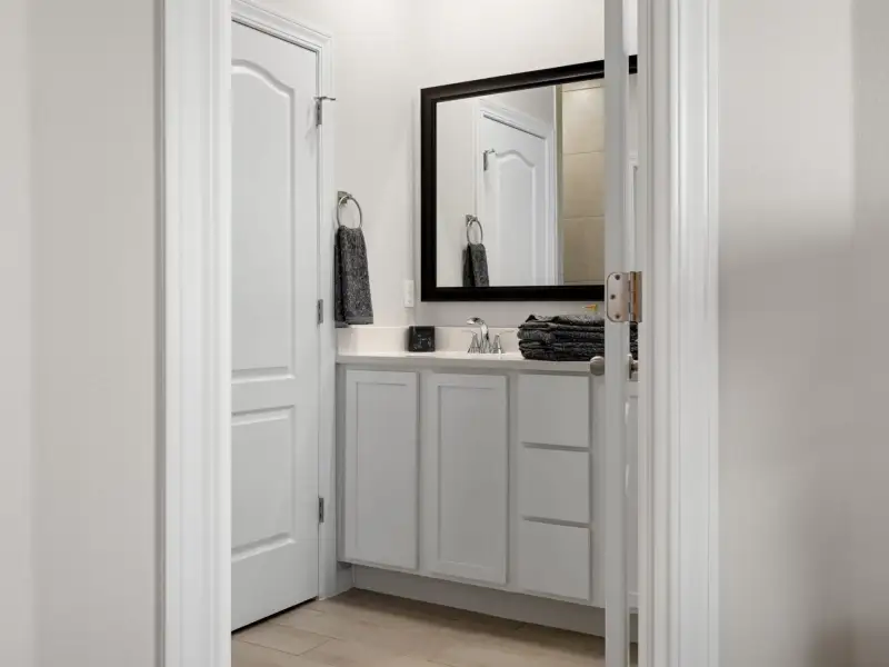 Representative furnished interior of a home built from the Texas Olive by View Homes in Paseo del Este, El Paso (Image 21). Representative furnished interior of a home built from the Texas Olive by View Homes in Paseo del Este, El Paso (Image 21).