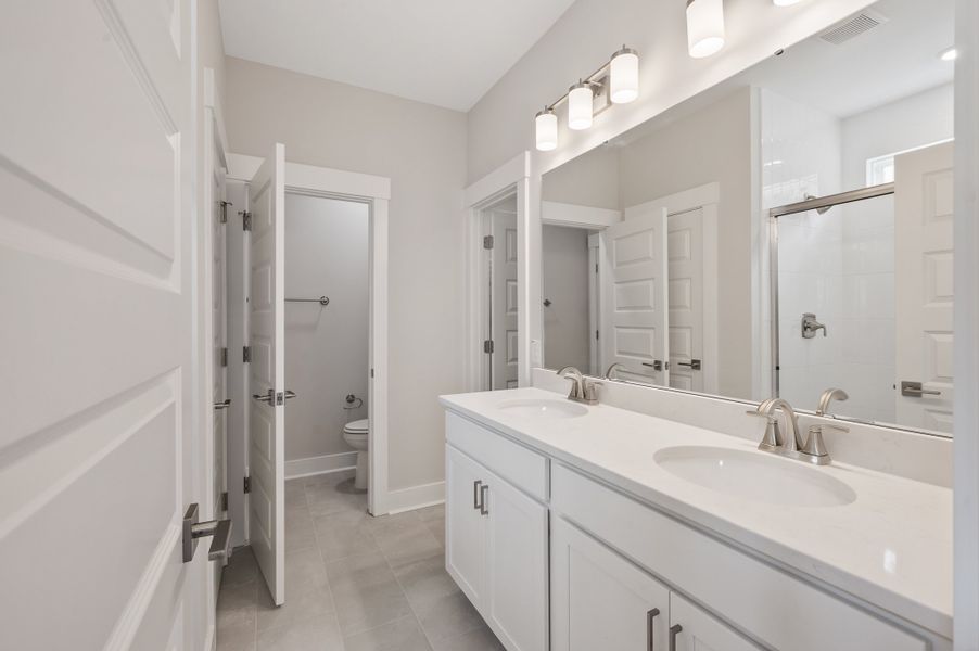 Representative furnished interior of a home built from the Arlington by Hunter Quinn Homes in Huckleberry Estates, Conway (Image 16). Representative furnished interior of a home built from the Arlington by Hunter Quinn Homes in Huckleberry Estates, Conway (Image 16).
