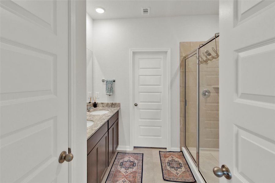 Furnished interior view inside a new home in , Magnolia (Image 11).