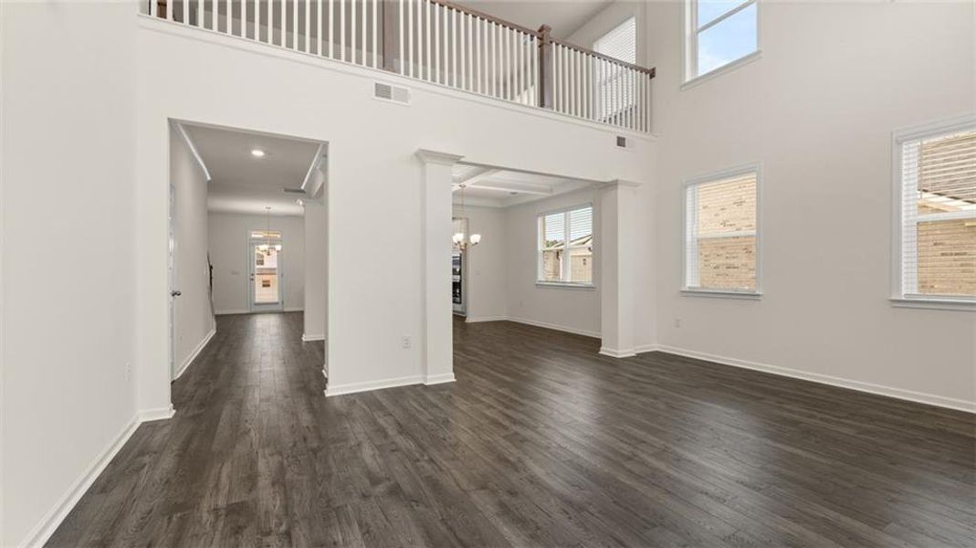 Spacious, unfurnished interior of a new home in Westland, Bogart (Image 23).