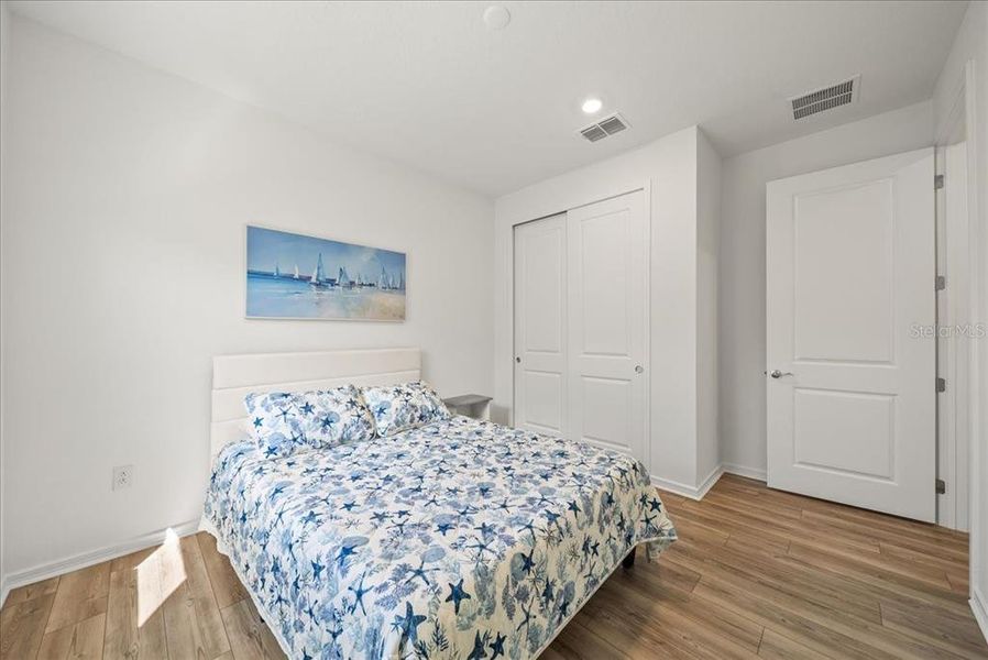 Furnished interior view inside a new home in Del Webb BayView, Parrish (Image 34). Furnished interior view inside a new home in Del Webb BayView, Parrish (Image 34).