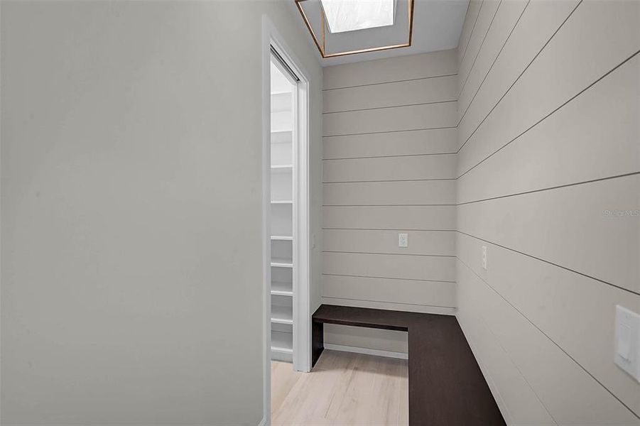 Spacious, unfurnished interior of a new home in , Port Charlotte (Image 15).