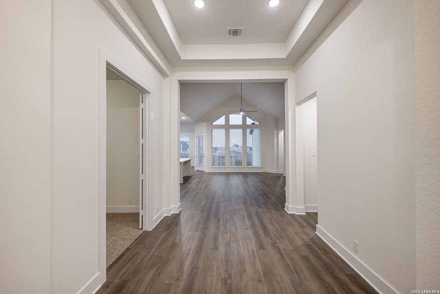 Spacious, unfurnished interior of a new home in The Reserve at Potranco Oaks, Castroville (Image 22).