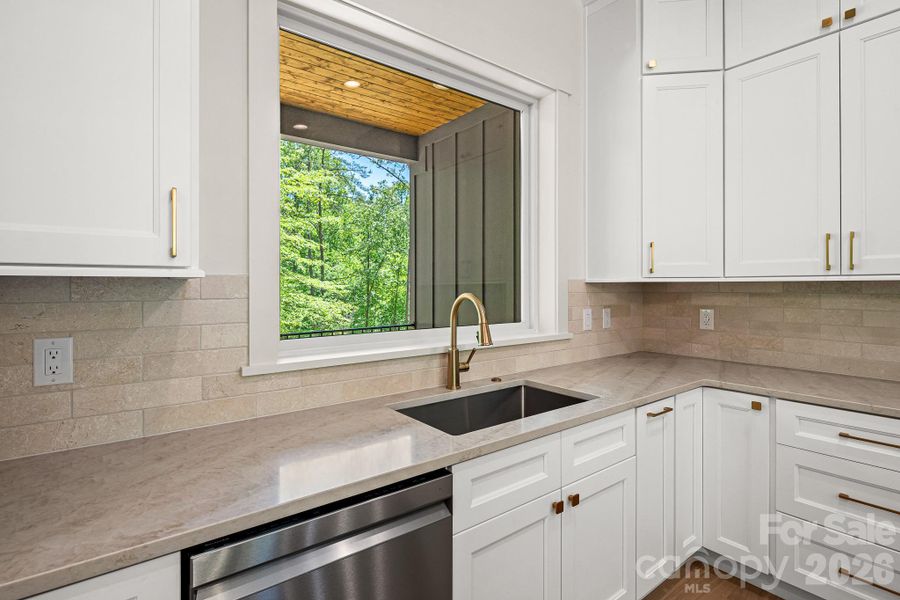 Furnished interior view inside a new home in , Etowah (Image 7).