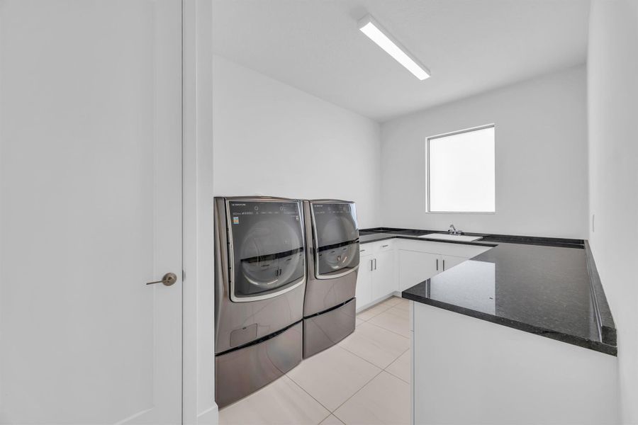 Furnished interior view inside a new home in , Boca Raton (Image 29).