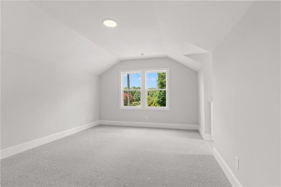 Spacious, unfurnished interior of a new home in Bellwyn, Johns Creek (Image 17).