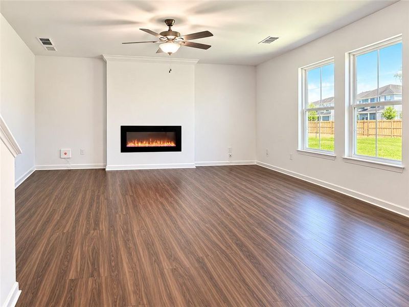 Spacious, unfurnished interior of a new home in Crossvine Estates, Braselton (Image 7).