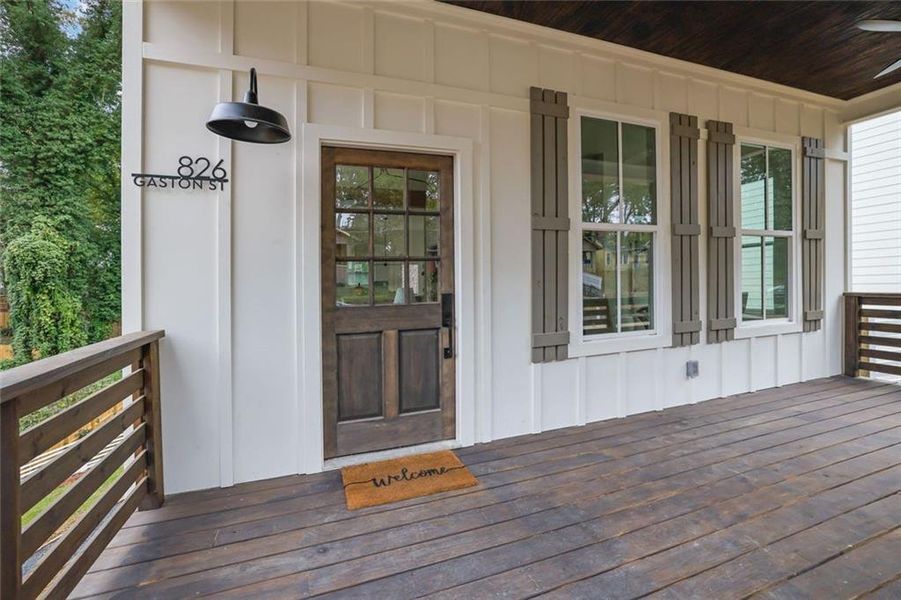 Exterior details and patio area of a home in , Atlanta (Image 30).