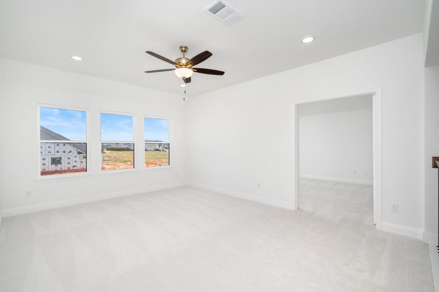Spacious, unfurnished interior of a new home in Cambridge Crossing, Celina (Image 31). Spacious, unfurnished interior of a new home in Cambridge Crossing, Celina (Image 31).
