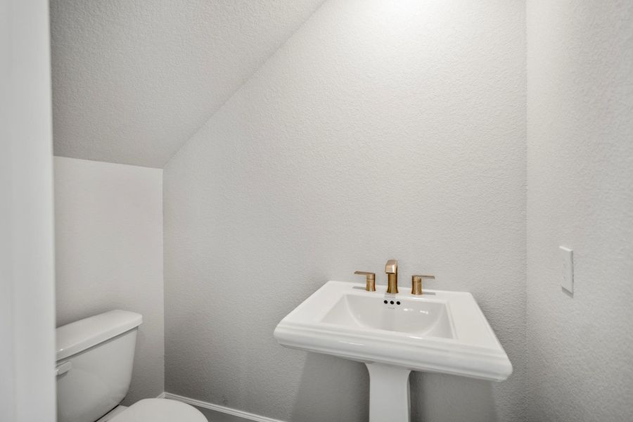 Close-up of interior finishes inside a home in Sienna 70′ Lots, Missouri City (Image 21).