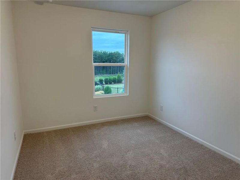 Spacious, unfurnished interior of a new home in Laurelwood, Douglasville (Image 11).