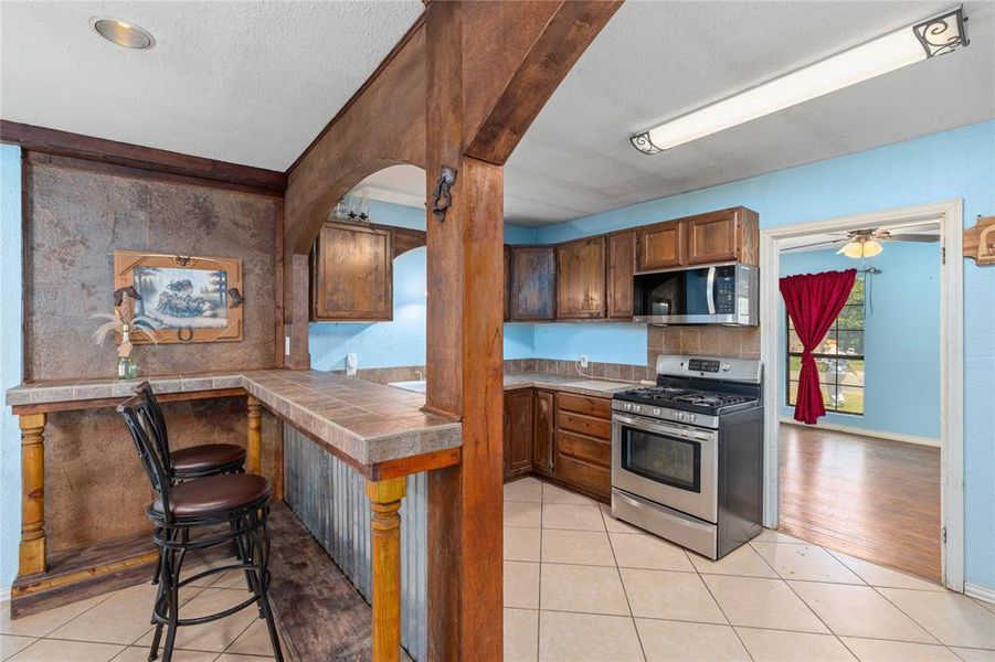 Breakfast bar in kitchen Breakfast bar in kitchen
