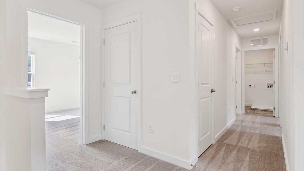 Image 21 of a home in Emory Creek.