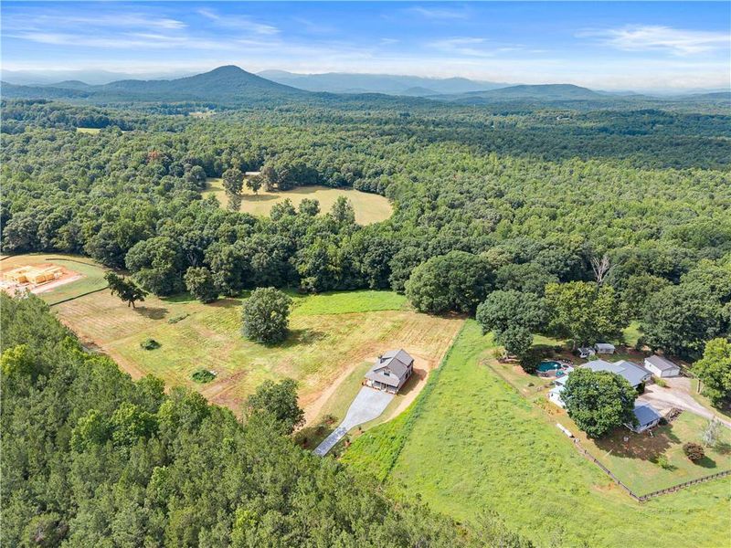 Natural landscape and outdoor views near in Cleveland (Image 39). Natural landscape and outdoor views near in Cleveland (Image 39).